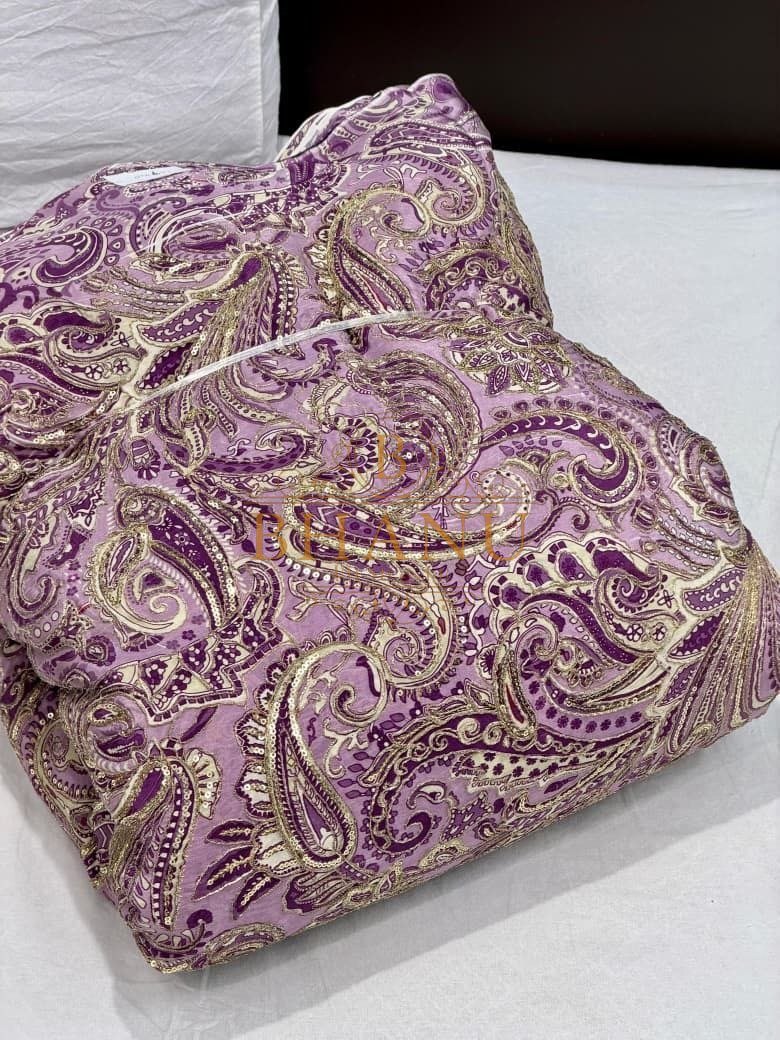Lilac with gold paisley - fabric by the metre