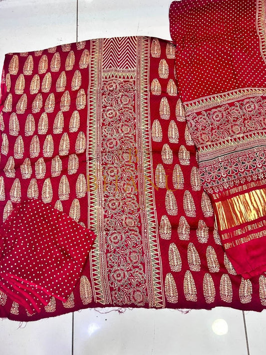 Red brocade with gold, cut set - fabric by the metre