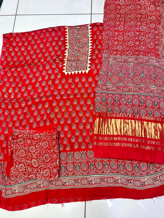 Red block print, cut set - fabric by the metre