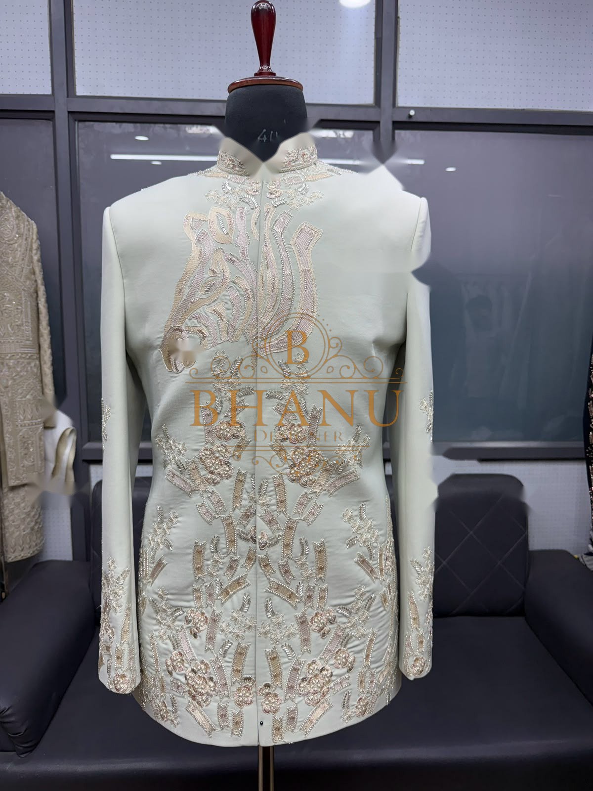 Design 777, a jodhpuri made to order by Bhanu Designer