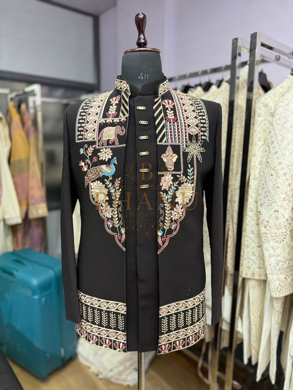 Design 788, a jodhpuri made to order by Bhanu Designer