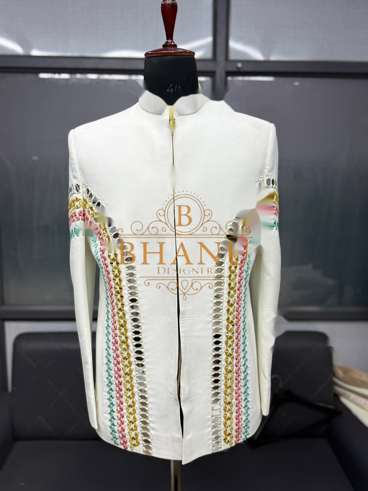 Design 811, a piece made to order by Bhanu Designer