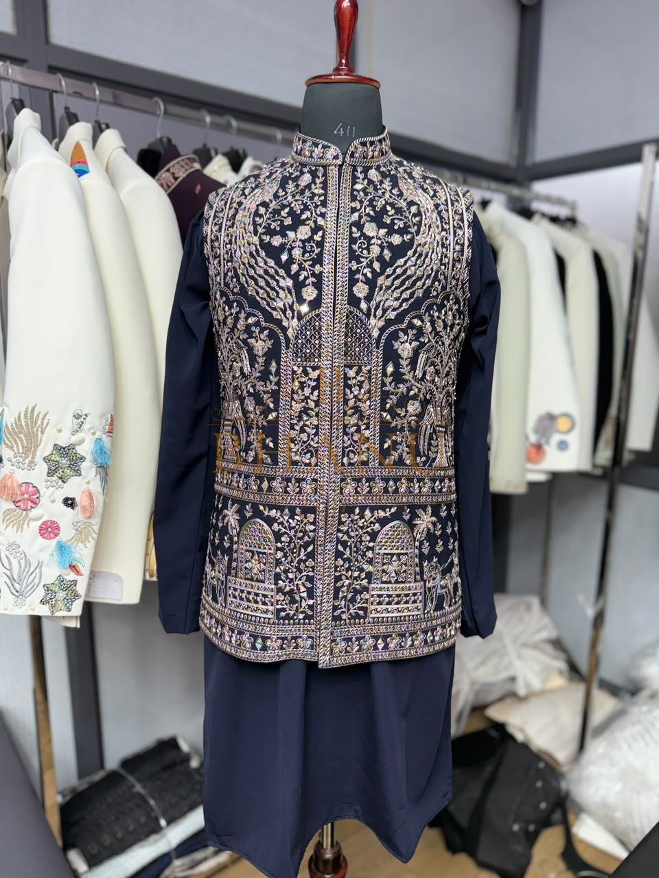 Design 818, a kurta made to order by Bhanu Designer