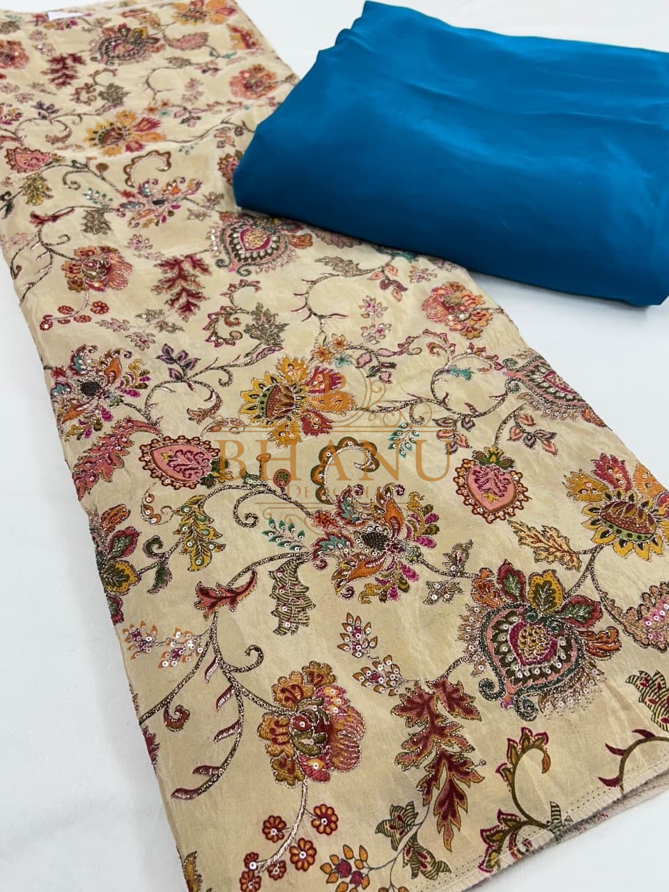 Design 832
